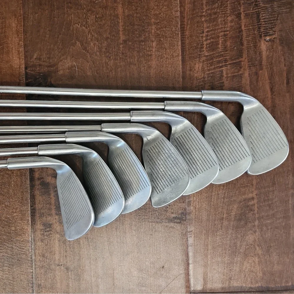 Wilson 1200-LT Iron Set ⛳ RH‎ Steel Shafts Standard Flex 3 4 6 7 8 9 PW